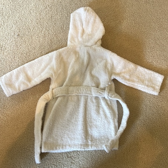 Monogrammed Bath Robe - Picture 2 of 4